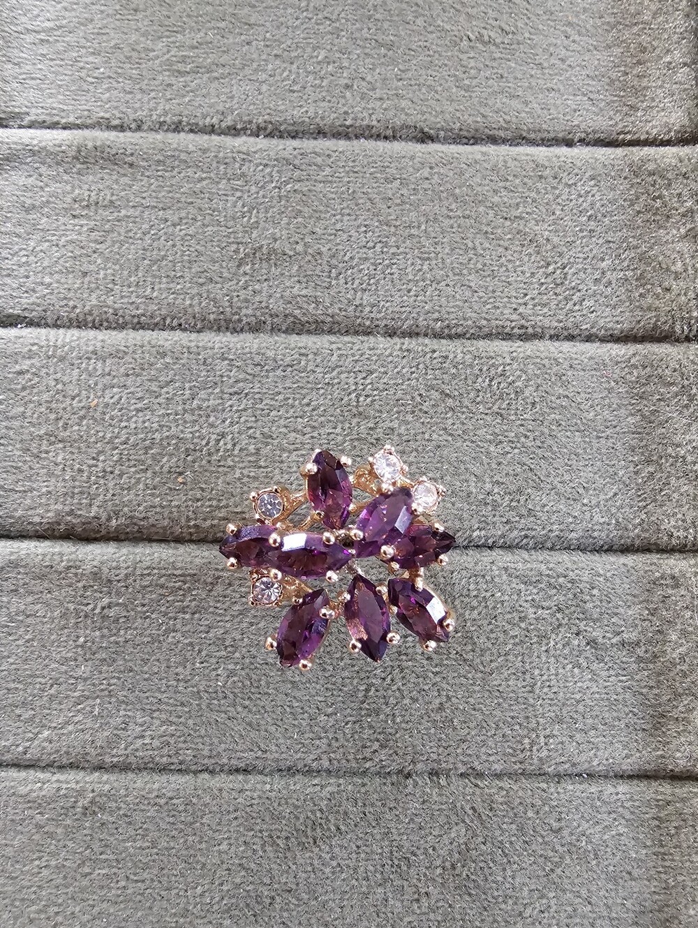 Vintage 18k Gold Plated Ring Size 5
